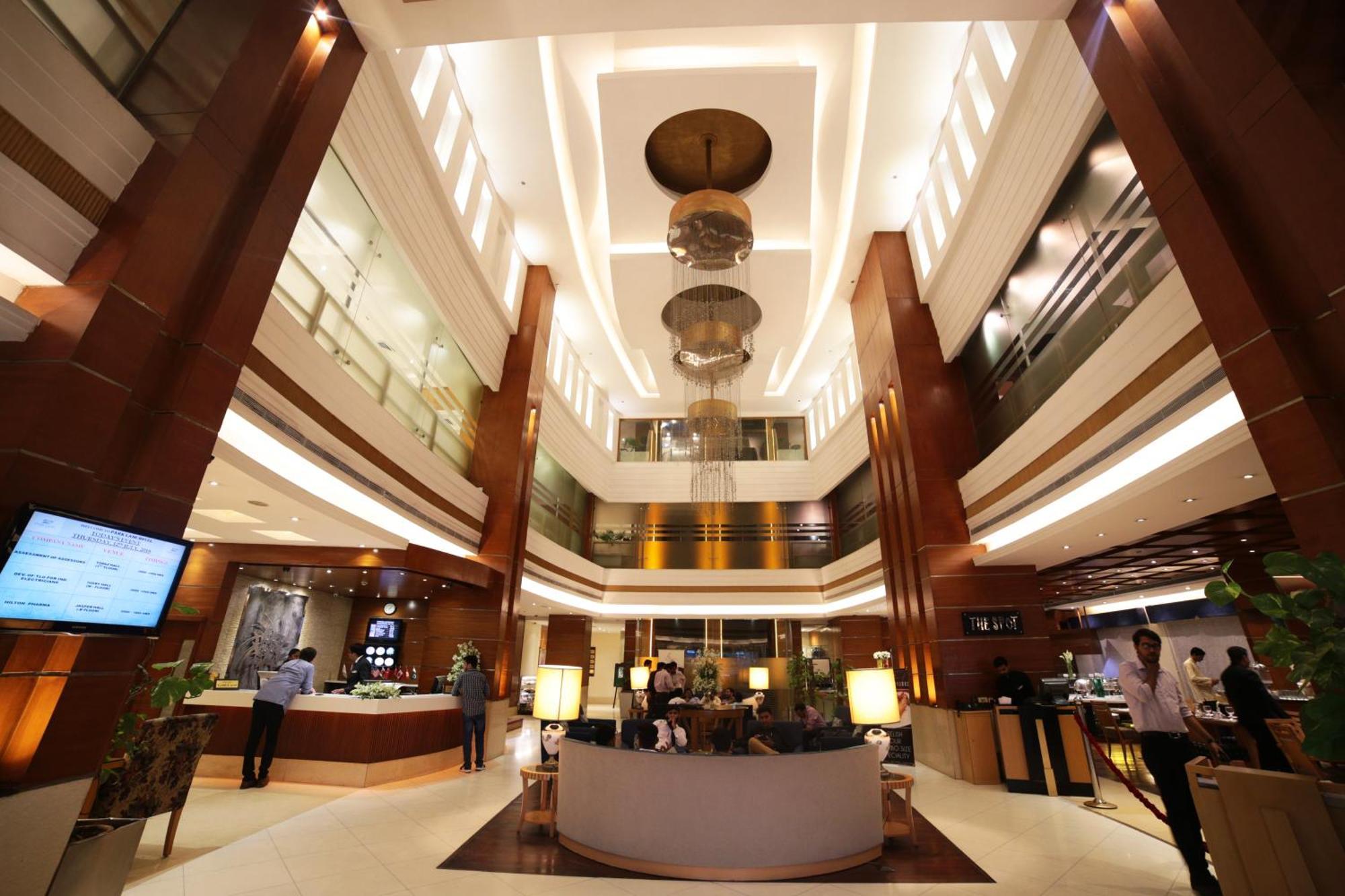 Park Lane Hotel Lahore Exterior photo
